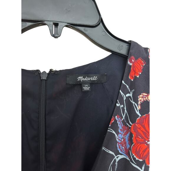 Women’s Madewell Silk Ruffle Waist Dress in Pattern Windblown Poppies - Picture 5 of 6